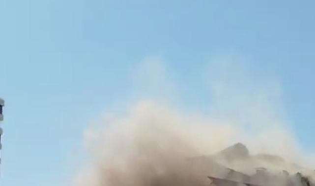 Hatay'da 16 katlı bina tek darbeyle tuzla bu oldu