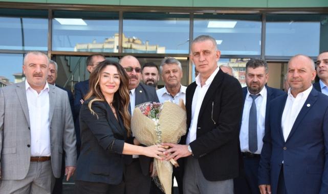 İbrahim Hacıosmanoğlu, Manisa FK'nın tesisini gezdi