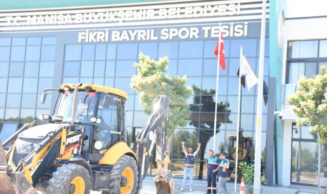 İbrahim Hacıosmanoğlu, Manisa FK'nın tesisini gezdi