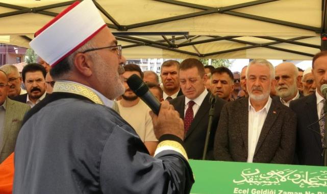 Isparta Belediye Başkanı'nın kızı son yolculuğuna uğurlandı