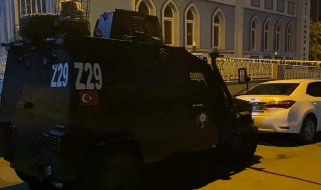 İstanbul'da düğün salonuna patlayıcı madde paniği: Havaya ateş açarak kaçtılar