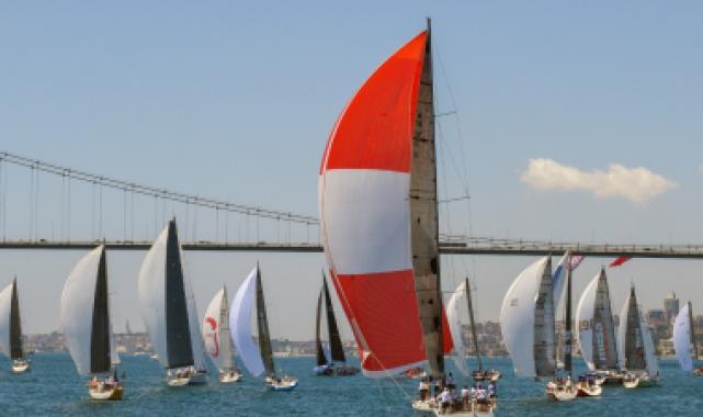 İSTMARİN Kupası White Angels ekibinin