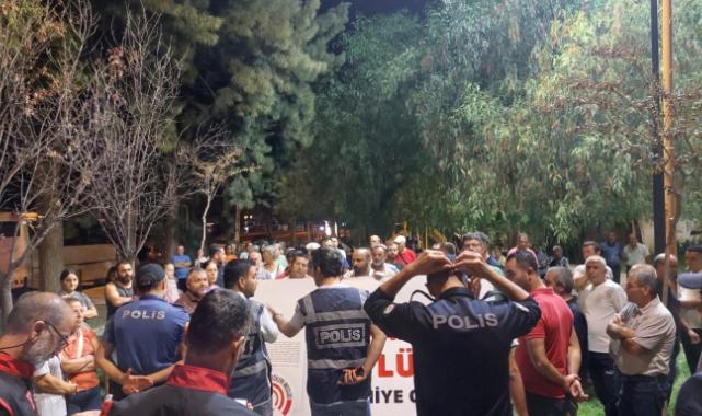 İzmir Harmandalı Çöplüğü'nde tehlike artıyor! Harmandalı Ümraniye'ye dönmesin!