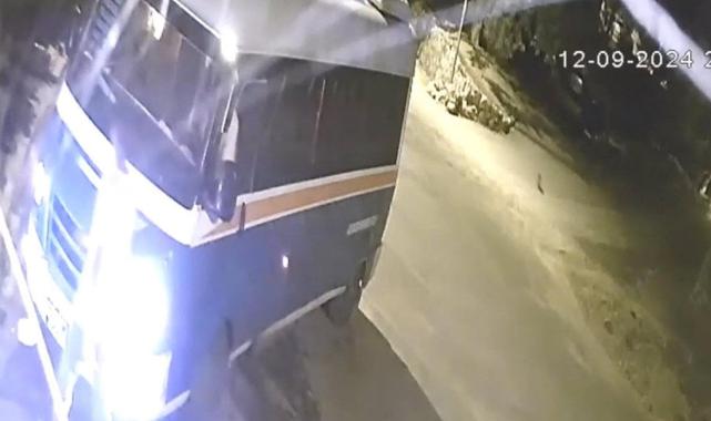 İzmir'de minibüs şoförünü aracında öldüren kişi tutuklandı