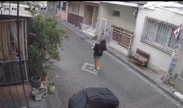 İzmir'de motosikletli şahıs, üç saat arayla iki kadını taciz etti
