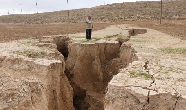 Konya Ovası'nda obruk sayısı 3 bine yaklaştı