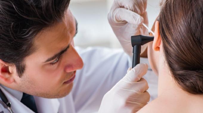 Kulak Tüpü Ameliyatı Nasıl Yapılır?