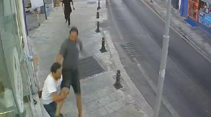 Muğla&#039;da kuaför ile baklavacı birbirine girdi