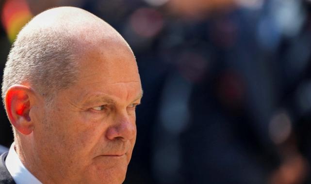 Olaf Scholz'dan aşırı sağın seçim başarısına yorum: Endişe verici