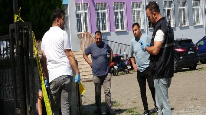 Ordu’da okuldaki ilk gününde öğretmenin arabasının altında kaldı