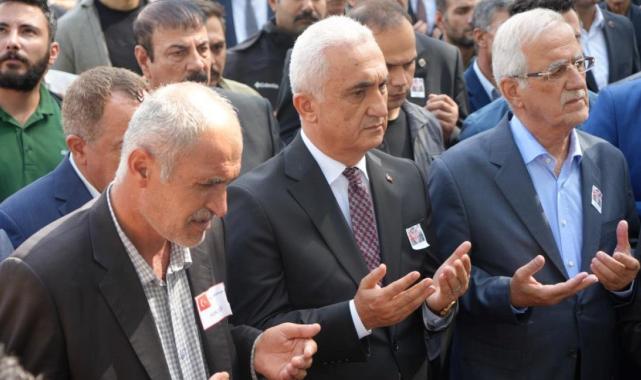 Şehit Piyade Sözleşmeli Er Abakay'ın cenazesi memleketi Muş'ta toprağa verildi