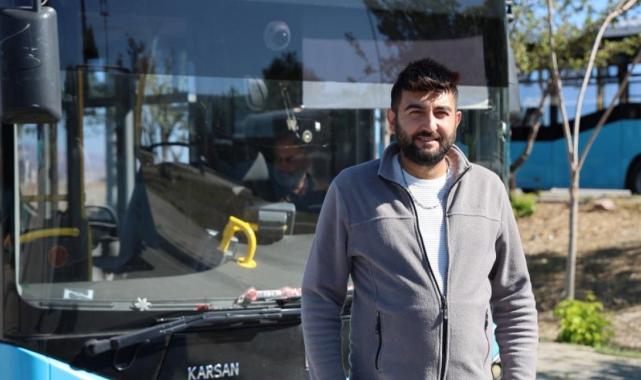 Sivas'ta otobüs şoföründen alkışlanacak hareket