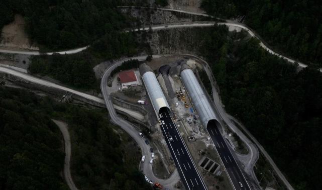 SON DAKİKA! Bolu Dağı Tüneli İstanbul yönü ulaşıma açıldı