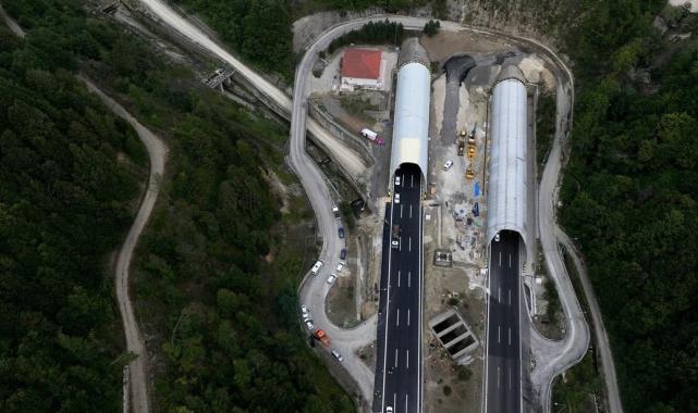 SON DAKİKA! Bolu Dağı Tüneli İstanbul yönü ulaşıma açıldı