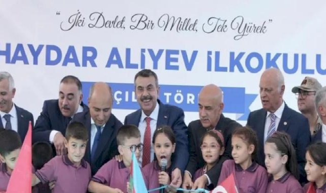 Azerbaycan desteğiyle yapılan ilkokul Kahramanmaraş'ta açıldı