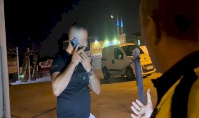 Bursa'da alkollü sürücü ehliyetini vermemek için polise direndi: Eşimle görüşüyorum