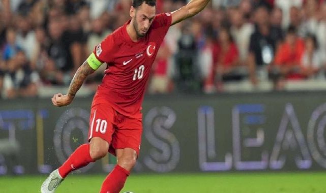 Hakan Çalhanoğlu: Montella'nın sistemine saygı duyulmalı