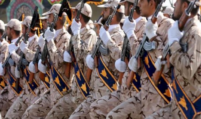 İran Devrim Muhafızları Ordusu iletişim cihazlarına yasak getirdi