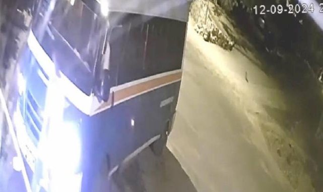 İzmir'de minibüs şoförünü aracında öldüren kişi tutuklandı