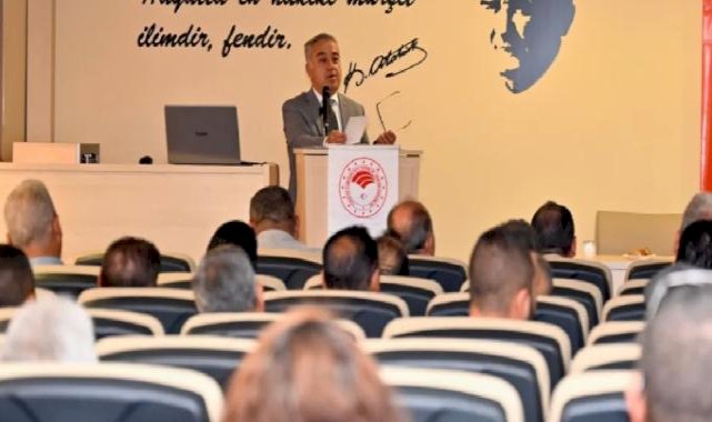 İzmir'de Tire ve Bayındırlı üreticilere yeni destekleme modeli anlatıldı