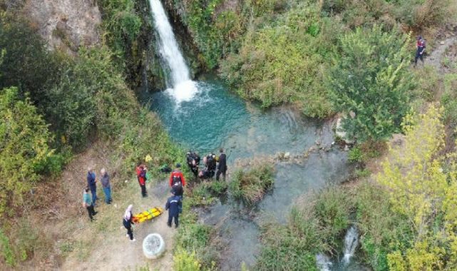 Kütahya'da iki çocuğunu boğulmaktan kurtardı, kendisi can verdi