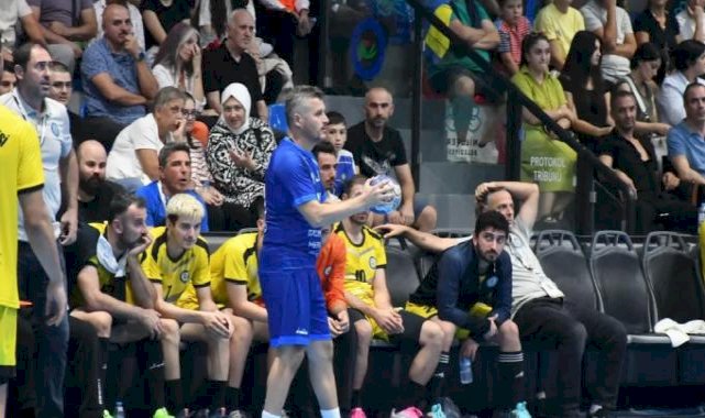 Nilüfer Belediyespor yoluna namağlup ediyor