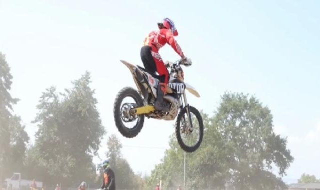 Süper Enduro Şampiyonası'nda kıyasıya rekabet