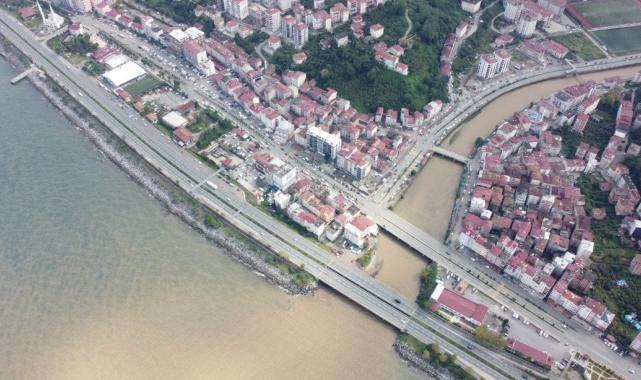 Trabzon'da sel sonrası Karadeniz'in rengi değişti
