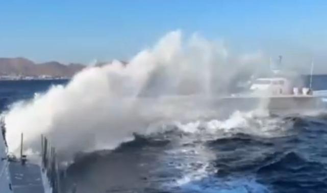 Türk balıkçı teknesini taciz eden Yunan botuna Sahil Güvenlik'ten müdahale