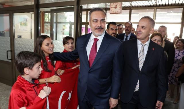 Üsküplü Amcanın Tayyip Erdoğan sevgisi: Tayyip ağabey'e selam söyle