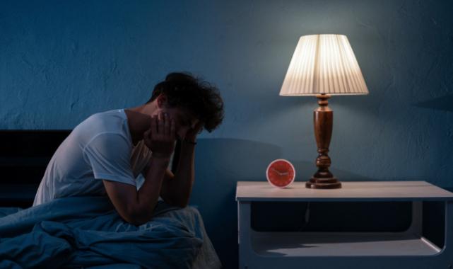 Uyuyamayanlar dikkat! Düzensiz uyku birçok sağlık sorununa yol açıyor