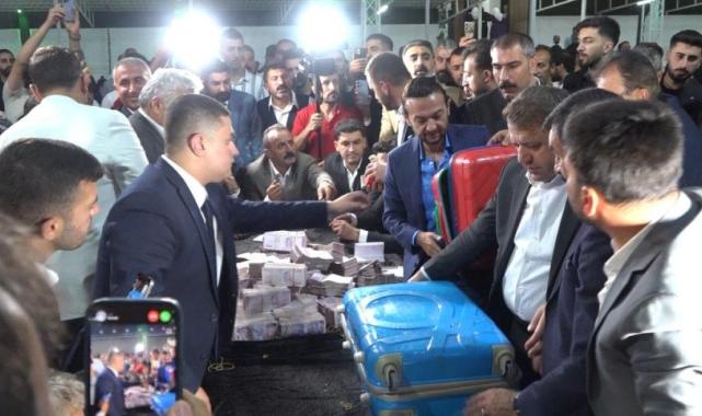 Van'da aşiret düğününde geline 2 kilo altın, damada 15 milyon TL takıldı