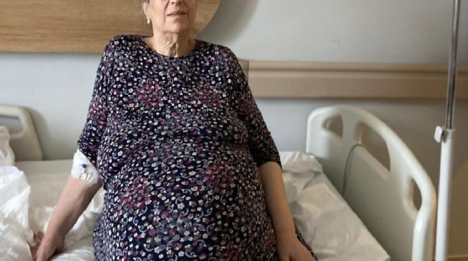 Yalova&#039;da doktorları şaşırtan vaka: Yumurtalıklarından 23 kilo tümör çıktı