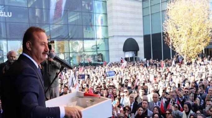 158. parti oldu... Anahtar Parti'den ilk mesajları verdi
