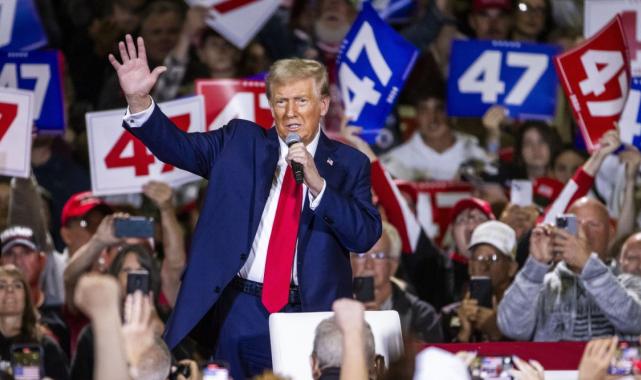 ABD'den yeni anket: Trump, Harris'in 2 puan önünde