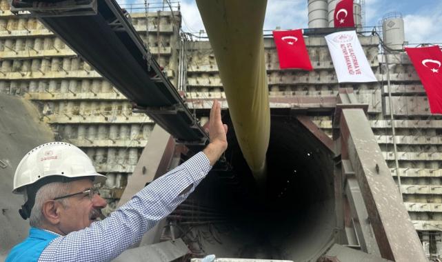 Abdulkadir Uraloğlu 'Halkalı-Kapıkule Hızlı Tren Projesi' için tarih verdi