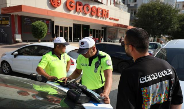 Adana'da ceza yiyen sürücüden ilginç çıkış: PKK'lıları gidip çekmezsiniz