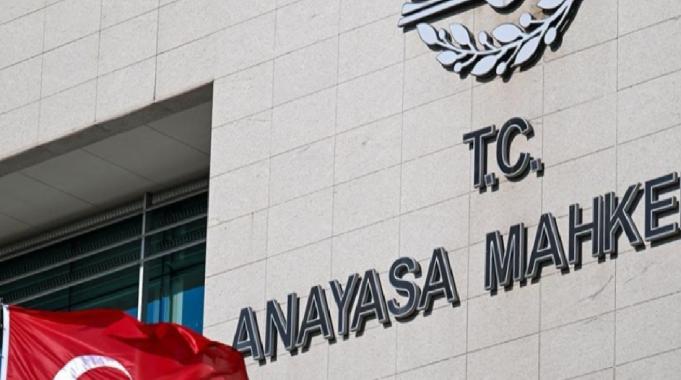 Anayasa Mahkemesi'nden tepki çeken karar: Biji Serok Apo ifade özgürlüğü kapsamında