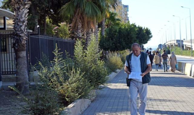 Antalya'da 5 farklı isim kimliğine sahip olan adam, emekli olabilmek için kendine isim tespit davası açtı