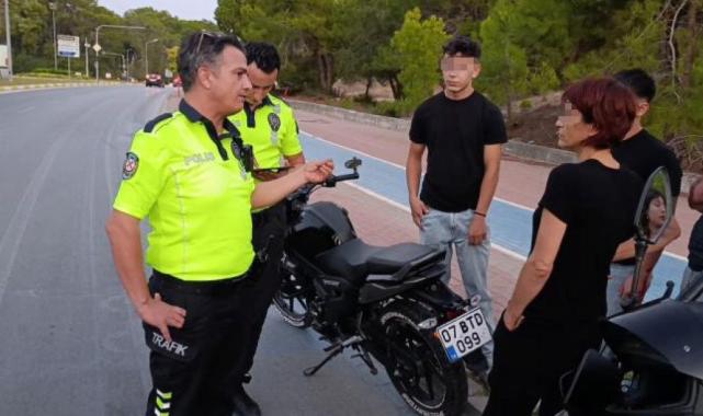 Antalya'da ehliyetsiz yakalandı: Cezadan kaçamadı