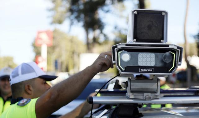 Antalya'da yapay zekalı radarla hız tespiti