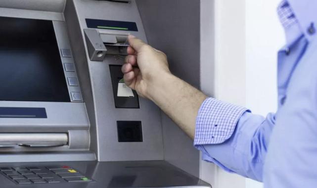 ATM'lerde yeni dönem başlıyor! Artık o şifreler kullanılamayacak