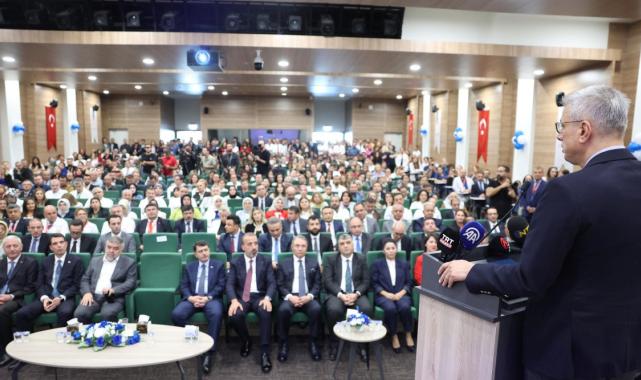 Bakan Kemal Memişoğlu: Bütüncül sağlık hizmeti mevzuatı üzerinde çalışıyoruz