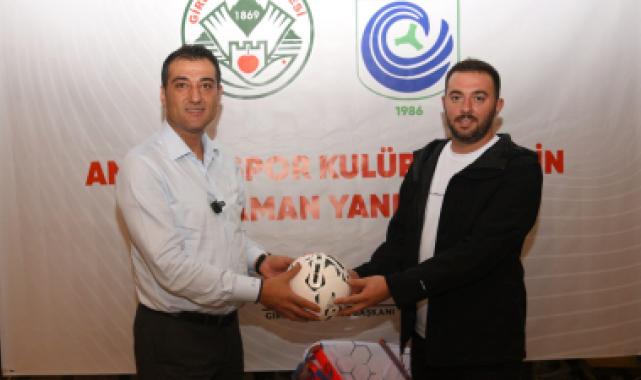 Belediyeden amatör kulüplere malzeme desteği