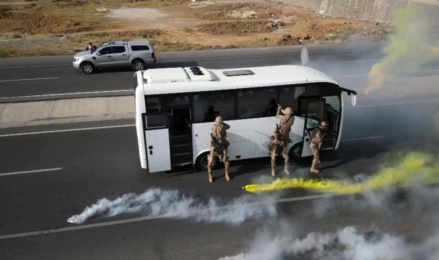 Bitlis'te Polis Özel Harekat timlerinin göreve hazırlanma süreci
