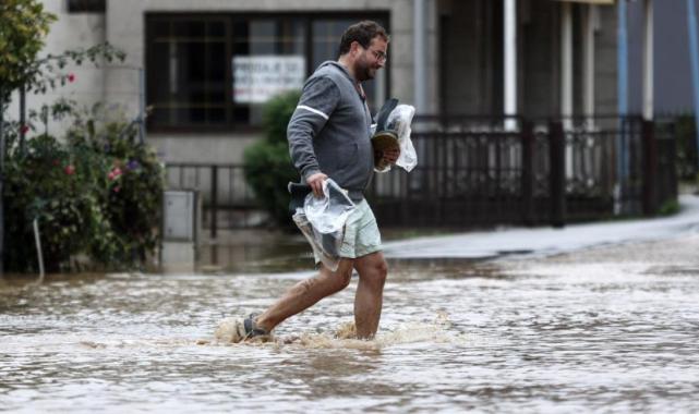 Bosna Hersek’te sel felaketi: 14 ölü