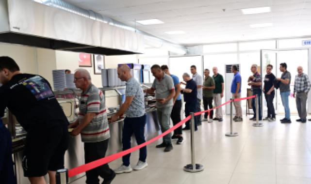 Bursa Karacabey'de kent lokantasına yoğun ilgi