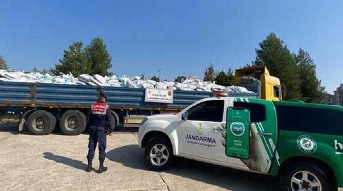 Bursa&#039;da 25 ton kaçak gübre ele geçirildi