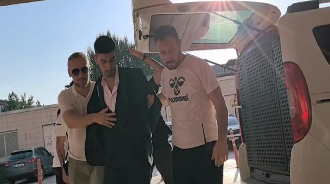 Bursa'da kalaşnikofla iki kadını tehdit etti: O mesajları ben atmadım