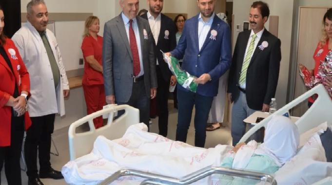 Bursaspor Başkanı Enes Çelik'ten "Anne Sütü"ne destek